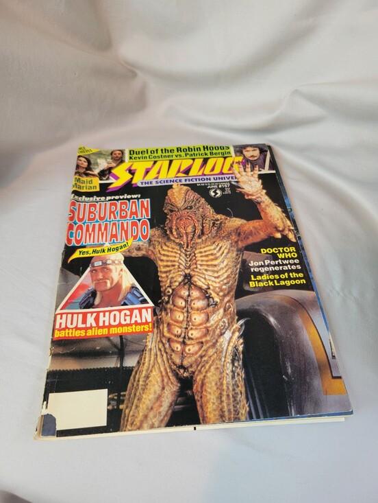 StarLog Other - StarLog Magazine, Suburban Commando & Hulk Hogan Cover, Vintage 90s